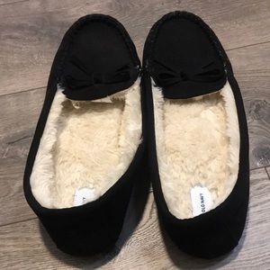 Black Moccasins